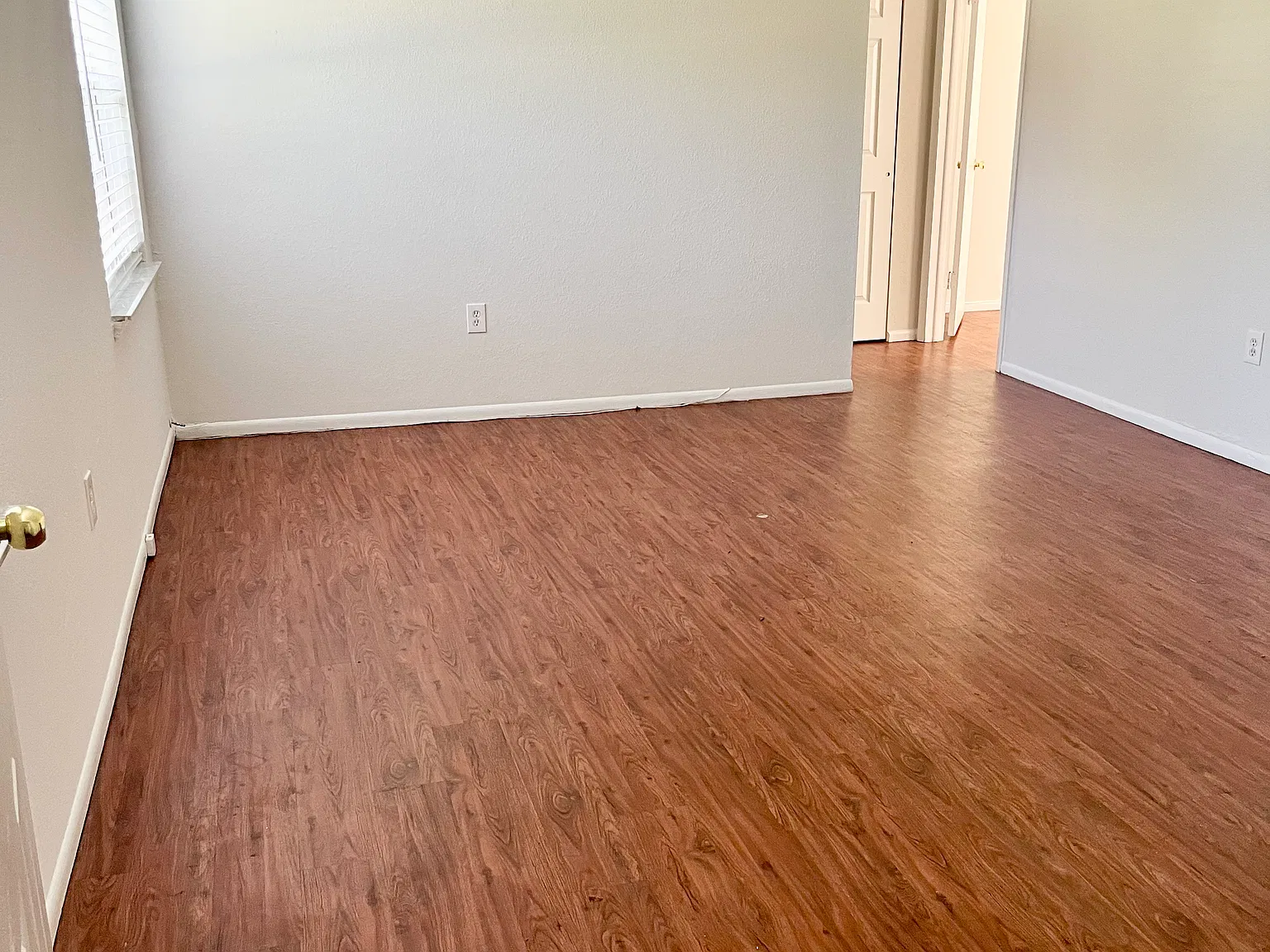 1 bed, 583 sqft, $1,300 — Photo 2