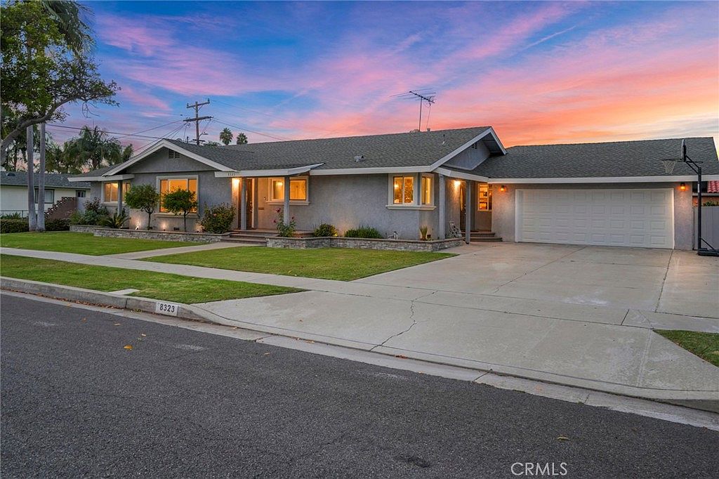 8323 Jackson St, Paramount, CA 90723 | Zillow