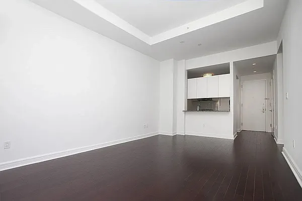 Rented by Sara Lee, LREB | media 2