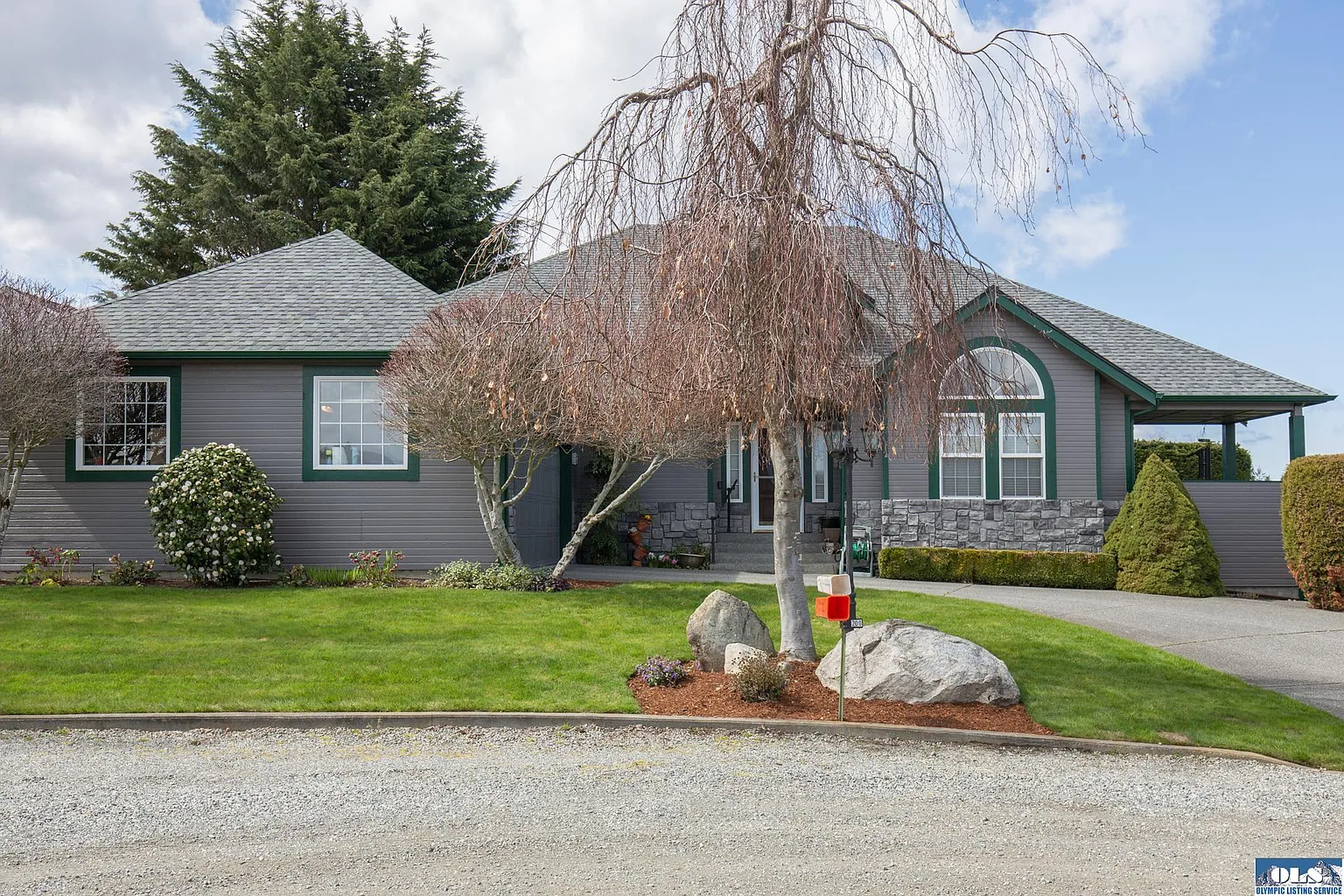 200 Leroux Rd photo 1