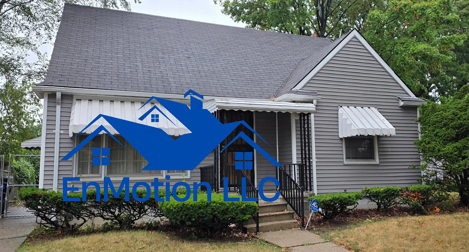 3 bed, 1350 sqft, $1,299 — Photo 1
