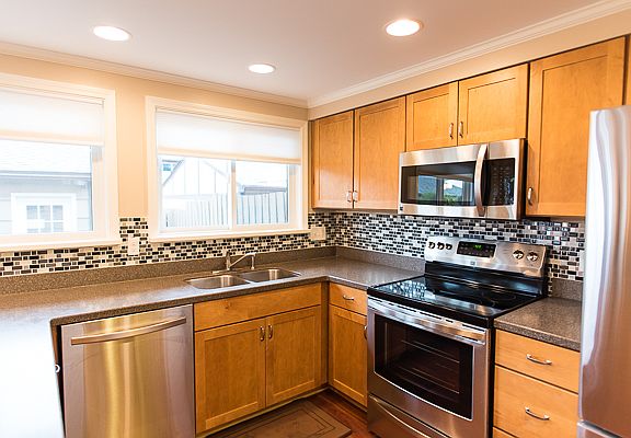 4th image of 135 New Wickham Dr