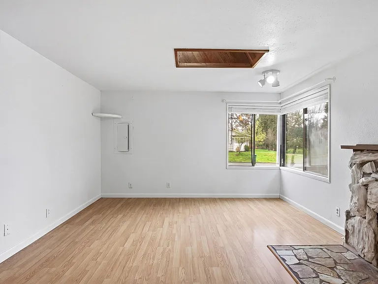 11851 SE 170th Pl #RENTON1 — Photo 30