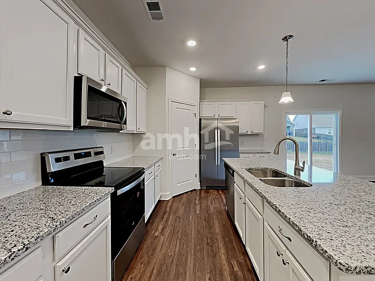 4326 Spregan Way — Photo 3