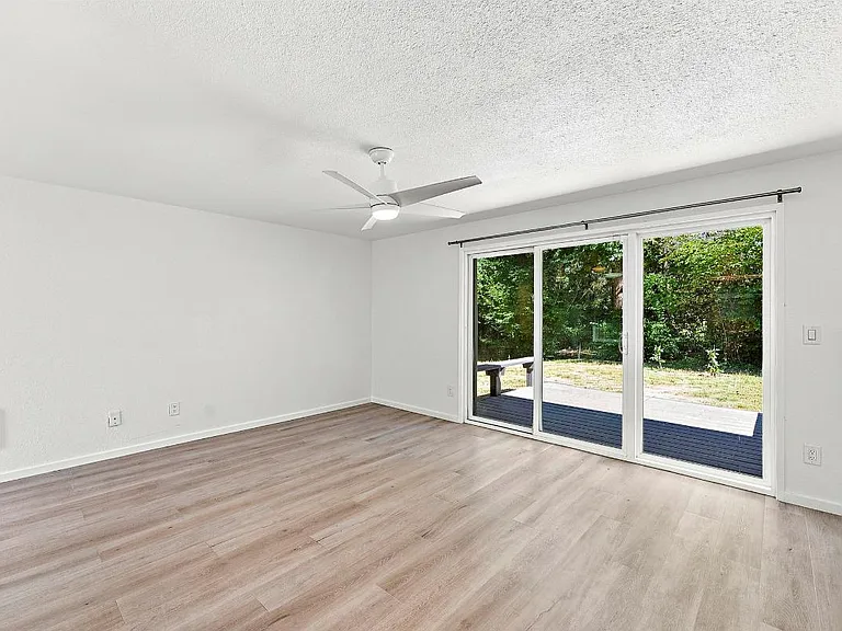 7100 Hawks Prairie Rd NE #A — Photo 30