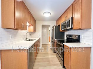 325 5th Ave S APT 102, Kirkland, WA 98033