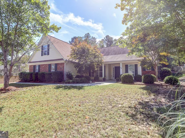 70 Ivy Ln, Senoia, GA 30276