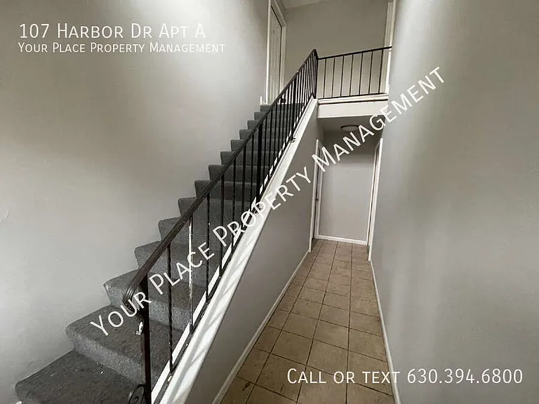 107 Harbor Dr #A — Photo 6