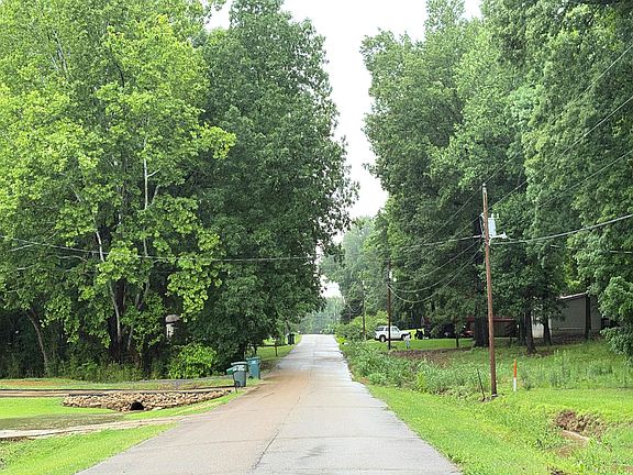 5th image of 253 Meeks Rd