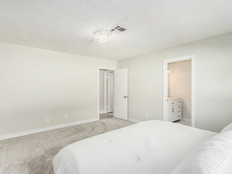6326 E Carolina Dr — Photo 21