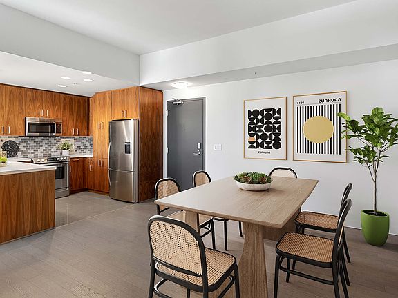 2nd image of 225 S Grand Ave APT 809