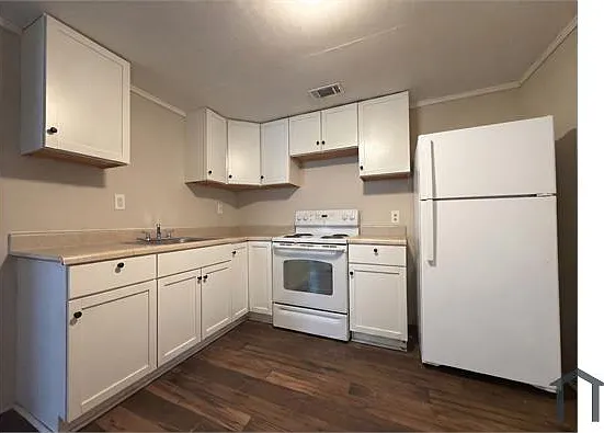 2181 Eleanor Dr #A — Photo 5