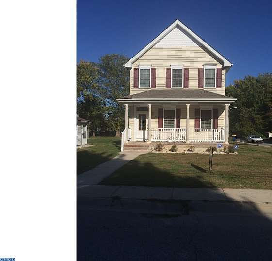 1st image of 635 South St