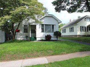 303 Conrad Dr, Rochester, NY 14616