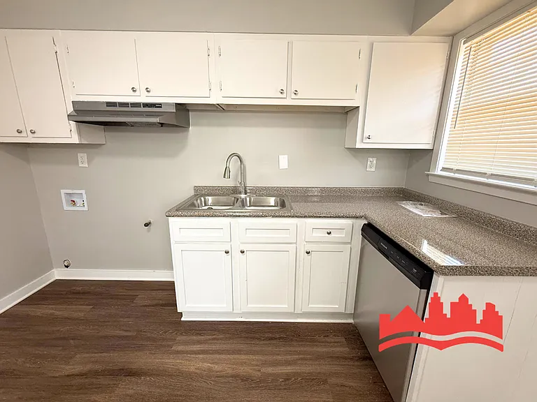 5286 Broken Oak Dr — Photo 8