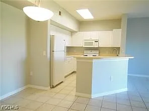 1 bed, 1.0 bath, 719 sqft, $1,200 — Photo 4