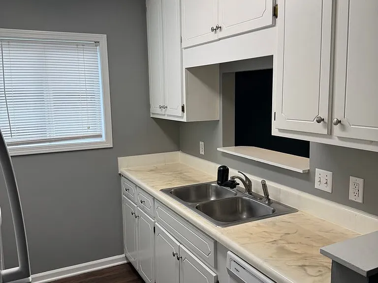 291 Candlebrook Dr — Photo 12
