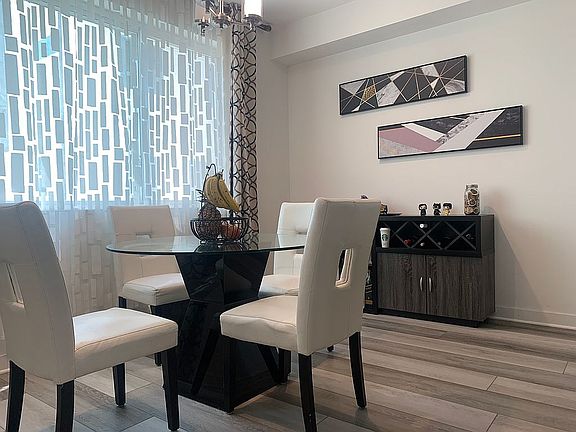 2nd image of 815 W Olympic Blvd #828