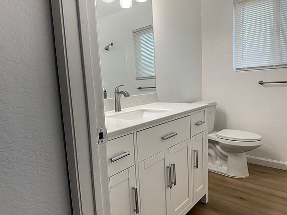 4th image of 28154 Via Princesa APT 4