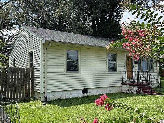 5th image of 309 S 17th St