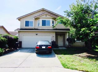 1048 Bison Way, Salinas, CA 93905