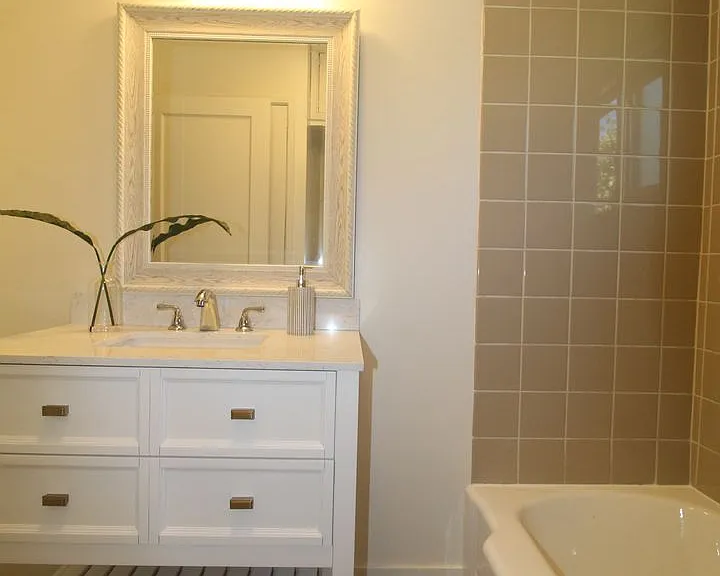 Charming Midtown Ventura Home- 3 Bedroom + 1.75 Bath — Photo 32