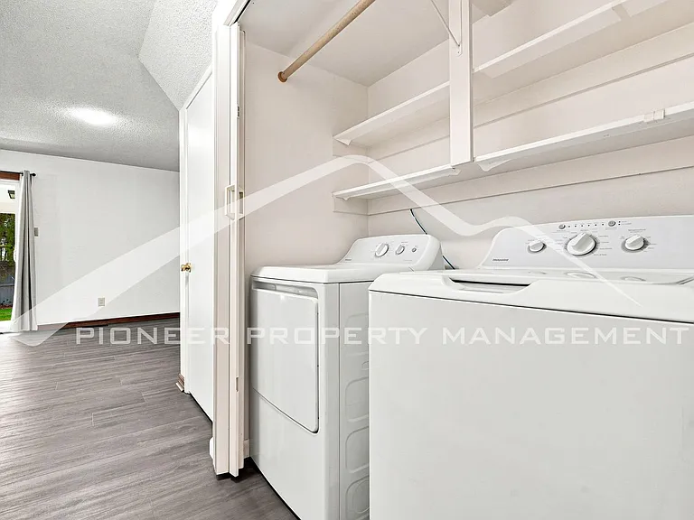 2557 S Coors St — Photo 11