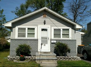 12 Laurence Pkwy, Laurence Harbor, NJ 08879
