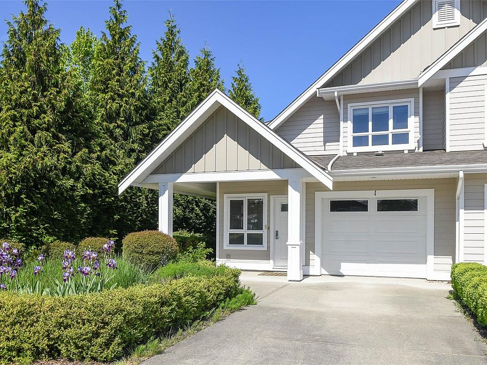 1st image of 700 Lancaster Way #1