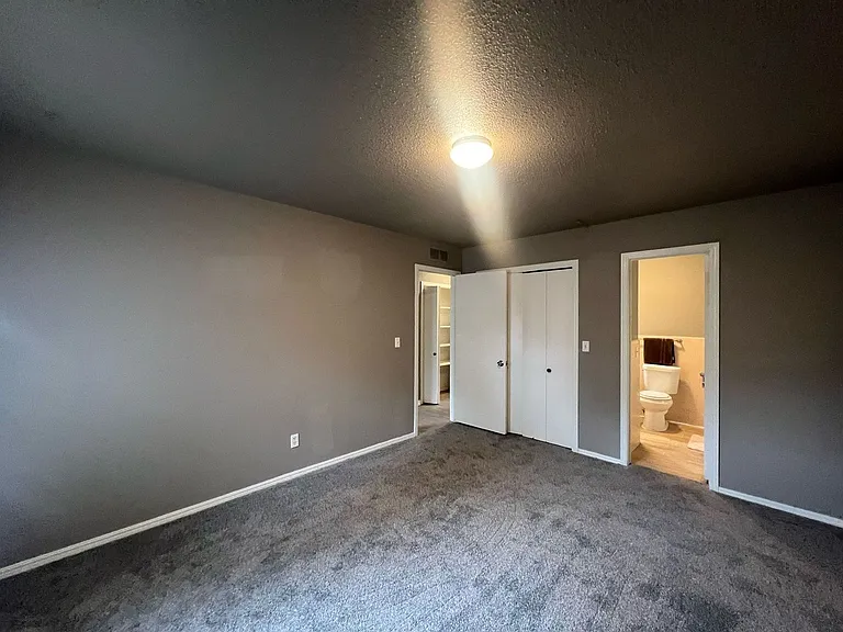 503 Turtle Creek Dr — Photo 23