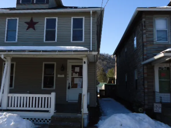 1039 Walnut St, Sunbury, PA 17801