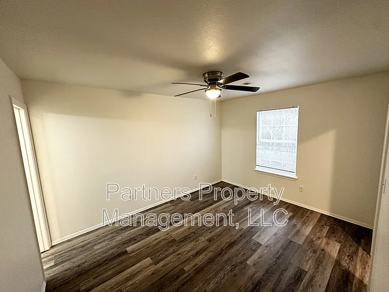 1035 S Benchmark Ln #1 — Photo 12