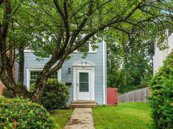 10214 Millstream Dr, Gaithersburg, MD 20886