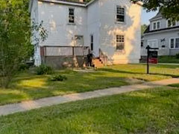 313 Morse St, Ionia, MI 48846