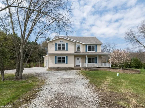 760 Medina Line Rd, Akron, OH 44333