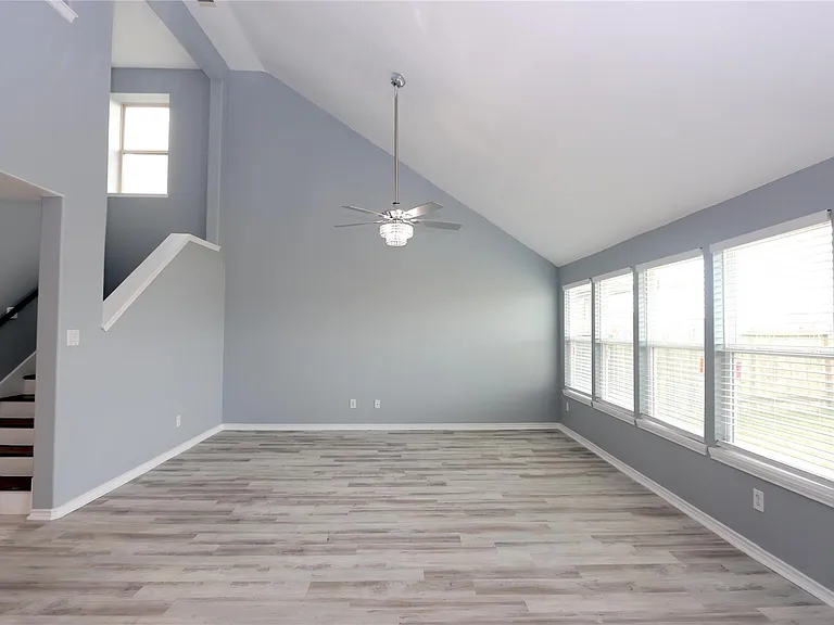9218 Mission Arbor Ln — Photo 12