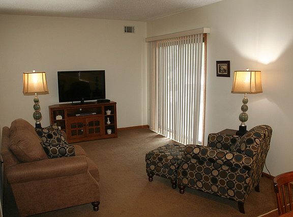 5th image of 3115 Ingalls Ave APT 2B