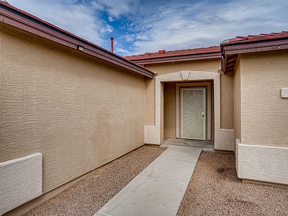 3rd image of 9470 N Sammy Ave