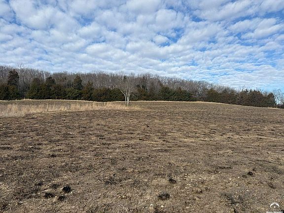 3rd image of 1937 E 850th Rd