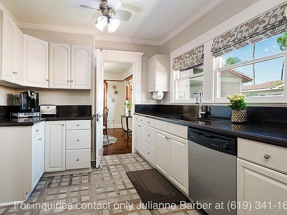 4th image of 3167 Hawthorn St