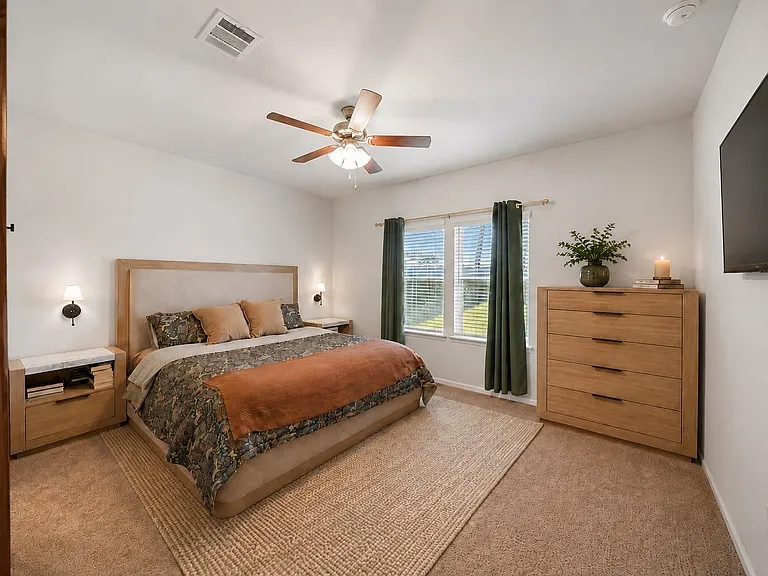 8015 Peppercorn St — Photo 14
