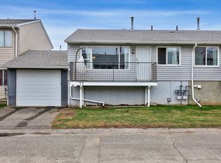 800 Valhalla Dr #77, Kamloops, BC V2B1R8