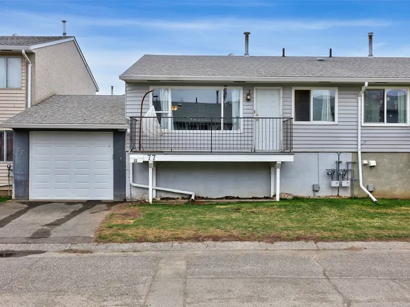 800 Valhalla Dr #77, Kamloops, BC V2B 1R8