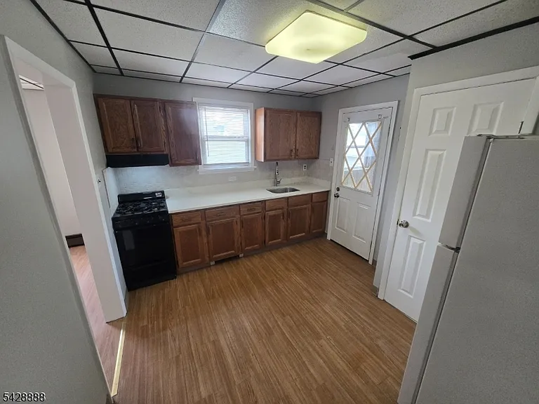 138 Hamilton Blvd #1L — Photo 8