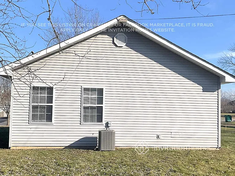 1341 Fairmount Ave — Photo 8