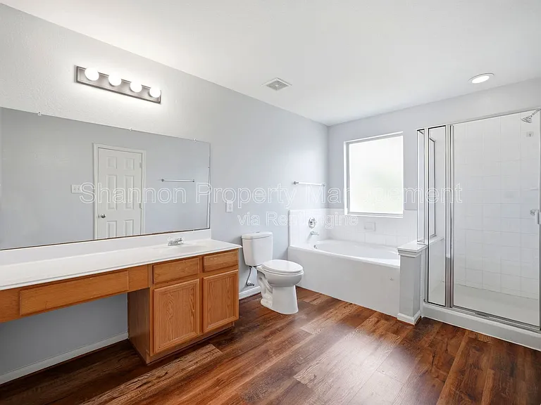 8010 Singing Sonnet Ln — Photo 20