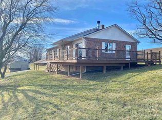6825 Wildflower Ln, Singers Glen, VA 22850