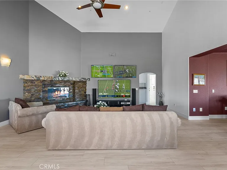 31800 Diamond View Ln — Photo 23