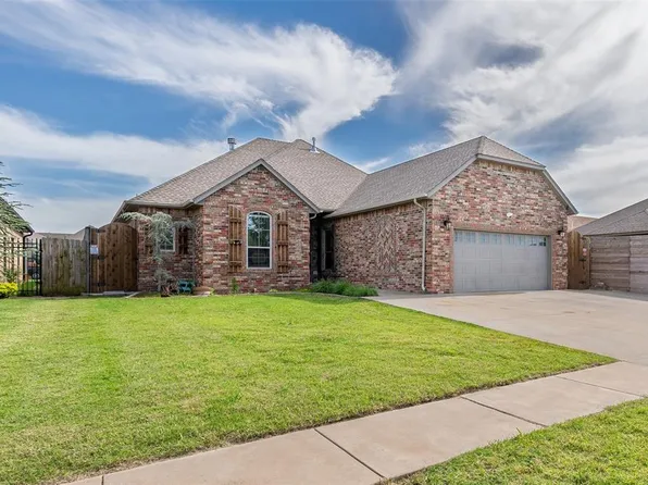 212 SW 144th St, Oklahoma City, OK 73170