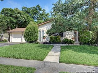 6901 N Forest Crest St, San Antonio, TX 78240